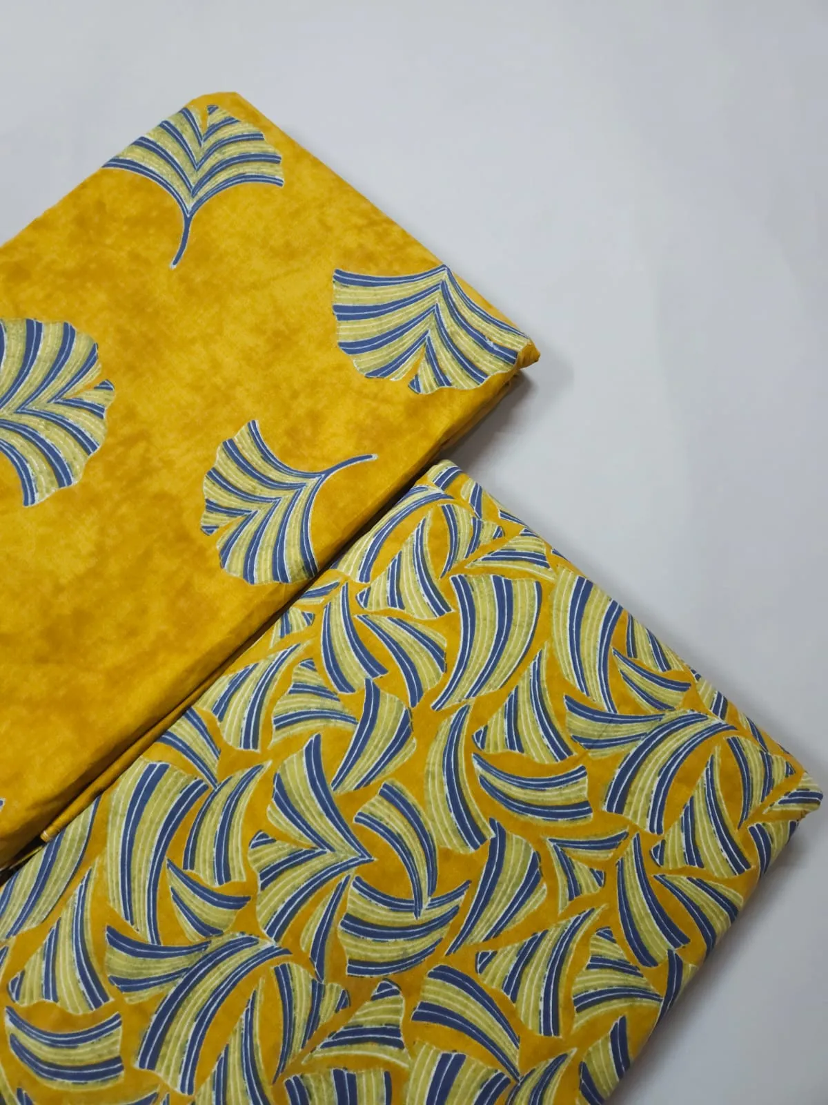 Mustard  Yellow Shade  Base with Big Flower printed top and Jaal printed bottom cotton fabric