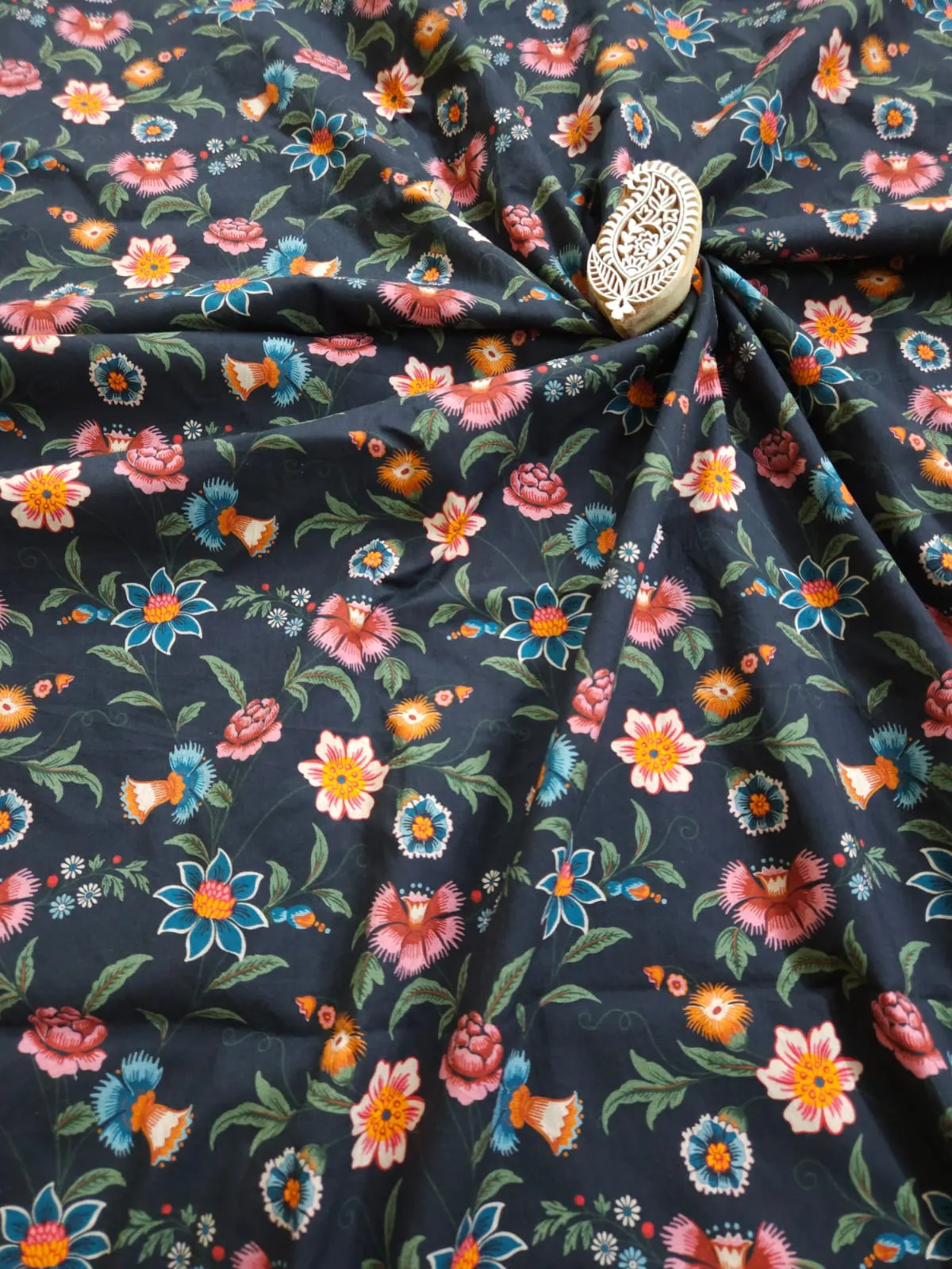 pure cotton fabric wholesale