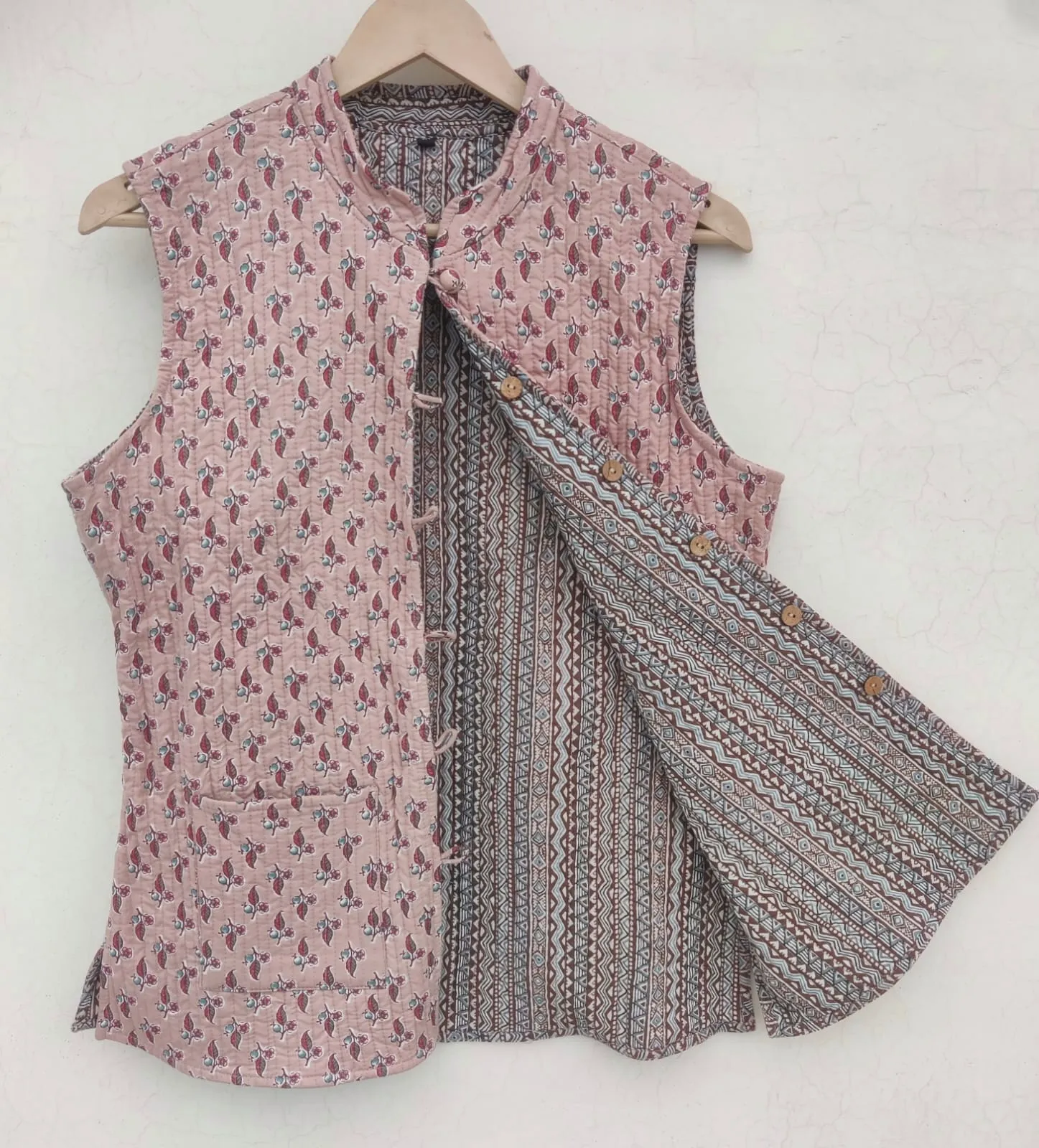 Beige Peach Small Jaipuri Cotton Quilted Jacket with Strips Inner Side