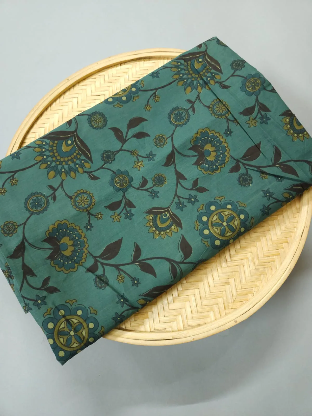 Green Shade Base Sanganeri Traditional Flower Jaal Block Print.