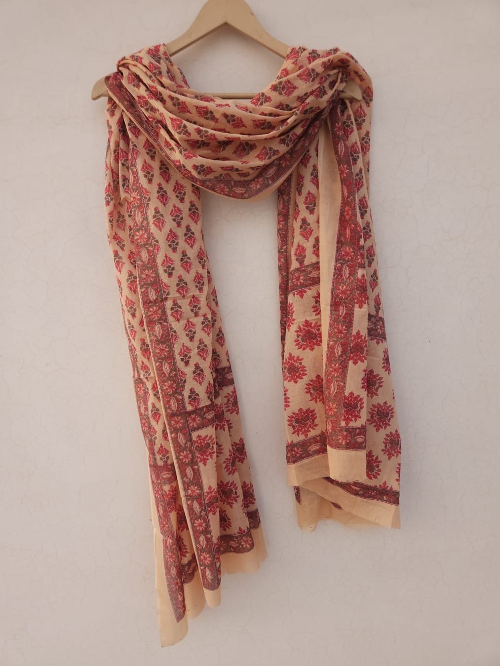 Peach Base with Pink Flower Printed Cotton Mulmul Dupatta
